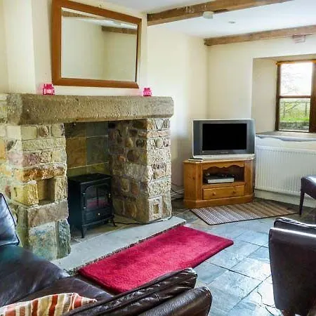 Dales Valley View Barn * Halton West